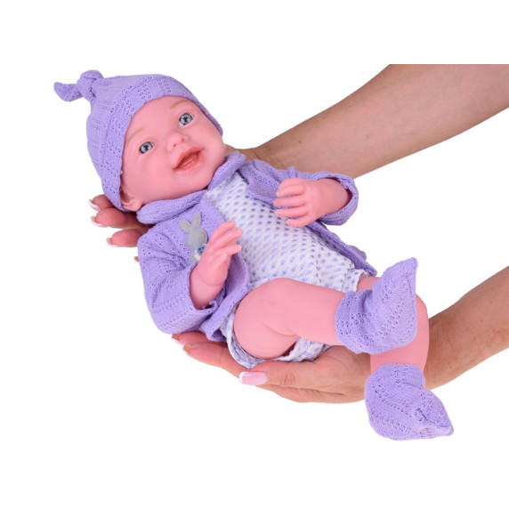 Realistická bábika vo fialovom svetríku 40 cm Inlea4Fun BABY DOLL